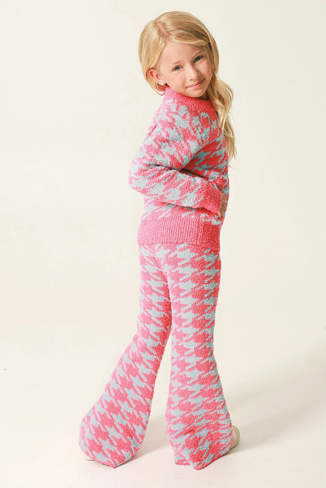 Fuzzy Houndstooth Set