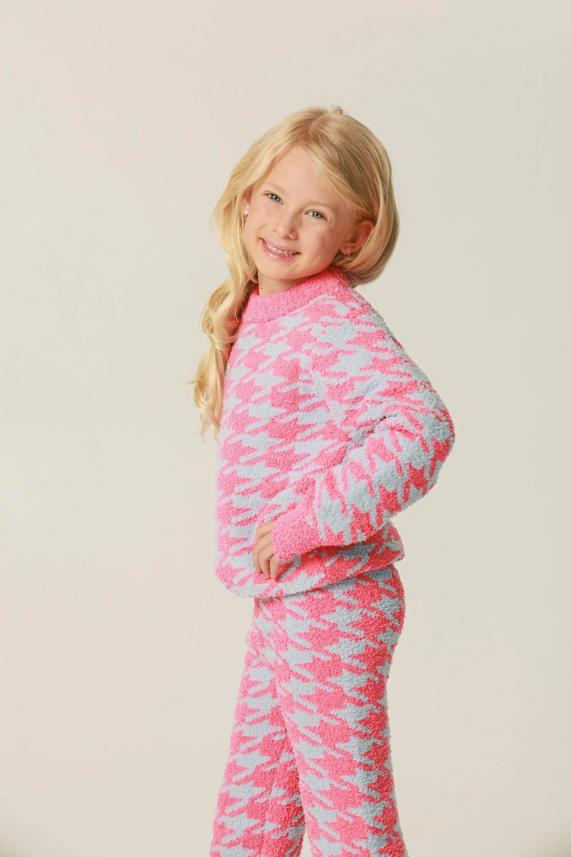 Fuzzy Houndstooth Set